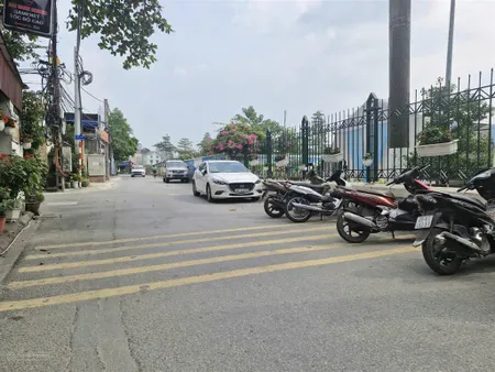 Bán đất ngọc trì, thạch bàn, long biên, 71m2, mt 5m, giá 13.2 tỷ, ô tô, an sinh tốt, khu vực đẹp