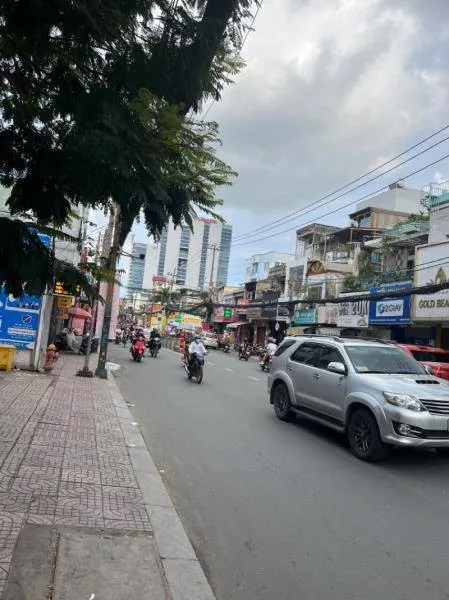 Nhà Mặt Phố - 7 Tầng, DT 66m² ngang 4,7m giá 28.5 tỷ Phường 10 , Quận 3