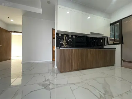 Chính chủ gửi bán nhanh 2pn opal boulevard 89m2 chỉ 3.49 tỷ(thuế phí), đông nam, gọi bộ 0981 244 ***