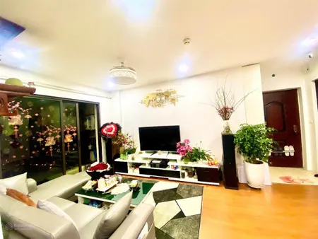 Bán cc tòa ct2 @home, 987 tam trinh, hoàng mai, dt58,5m2,2 ngủ, 2 wc giá 4,3 tỷ. 0983 873 ***