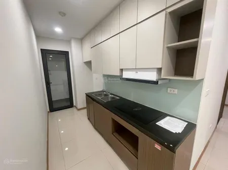 Bán căn hộ 65.96m2, 2 phòng ngủ, chung cư rose town, 79 ngọc hồi, yên sở, hà nội