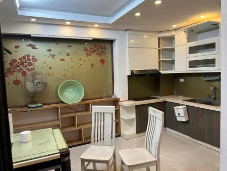 Cho thuê nhà Minh Khai, 4 tầng x 35m2, 3PN, 4 WC, 13.5 Triệu