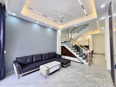 Bán nhà 3 Tầng Trung Tâm Biên Hòa,SHR hoàn công,đường 2 ô tô,gần Cầu Hang