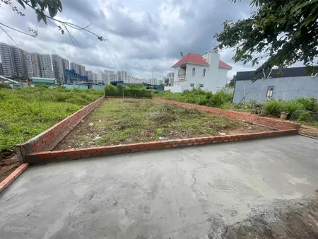 Bán đất tái định cư phước thiện mặt tiền công viên 160m² giá 9 tỷ!