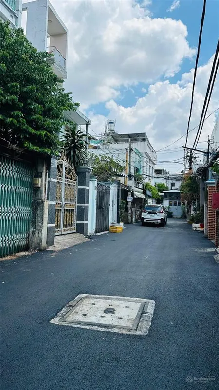 Cực hiếm 140m2 đất có nhà c4 hẻm ô tô 6m sát mặt tiền lê đức thọ phường 16 gò vấp giá chỉ 9tỷ9 tl