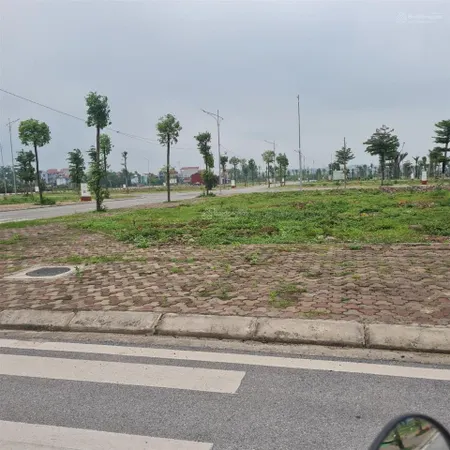 Bán đất cạnh khu đô thị đức giang, huyện yên dũng, tỉnh bắc giang. 108m2, mt 4,7m giá 2,1 tỷ