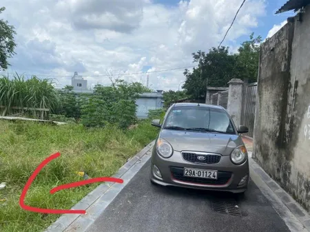 Giá rẻ hơn khu vực đất đẹp hà phong, liên hà chỉ 2,850 tỷ. diện tích 64,5m2 vuông vắn mặt tiền 4,6m