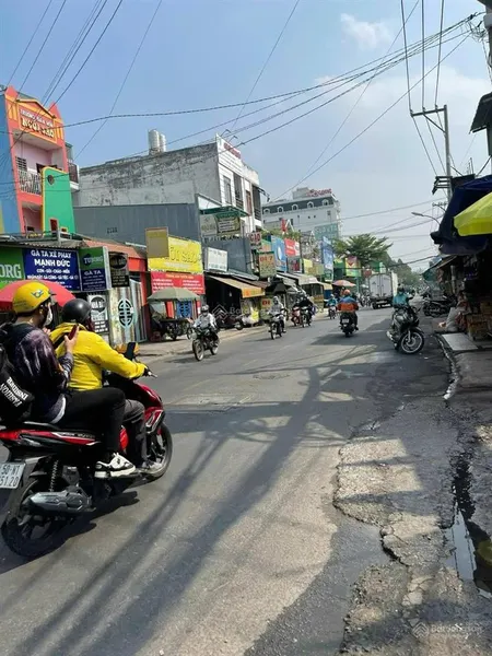 Bán nhà 9x31m mặt tiền trung mỹ tây 13 quận 12 lộ giới 30m