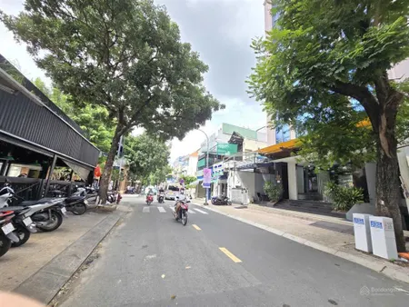 Siêu khan hiếm mt ngô thời nhiệmp.võ thị sáu quận 3+diện tích12x25m+công nhận290m2 giá 105 tỷ