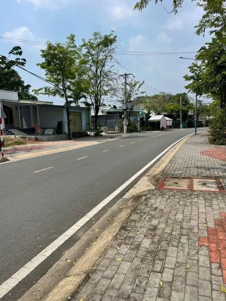 Cần bán 1 lô đất ngay lõi TRung Tâm TP ĐỒng Xoài