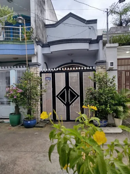 BÁN NHÀ HẺM XE HƠI – GẦN CHỢ THÀNH, QL22 – DIỆN TÍCH DÀI ĐẸP – GIÁ CHỈ 4,7 TỶ
