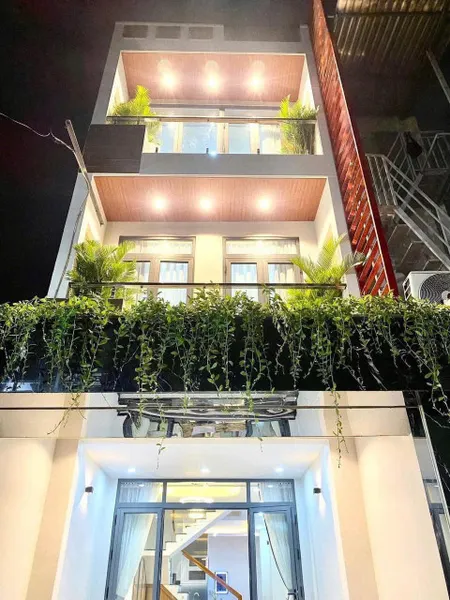 Bán nhà sổ hồng riêng DT 69m2 Huỳnh Tấn Phát p.Phú Thuận Quận 7 giá 2tỷ400triệu