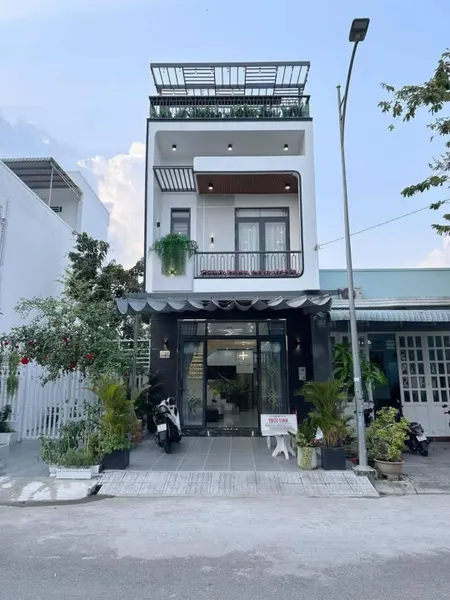 Nhà Mới Xây – Thiết Kế Cực Xinh – Thủ Dầu Một – ĐẸP KHÔNG GÓC CHẾT