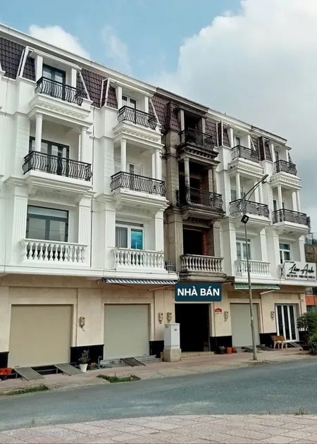 NHÀ PHỐ 1 TRỆT 3 LẦU MẶT TIỀN CHỢ BÁCH HÓA TỔNG HỢP, ĐIỆN LỰC BÌNH MINH