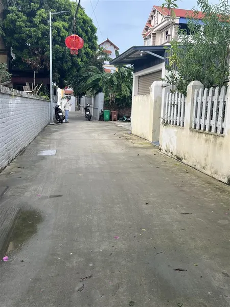 Chủ cần bán gấp giá cực tốt hơn 3 tỷ diện 100m2 băng 2 thôn mỹ lộc thanh lâm mê linh