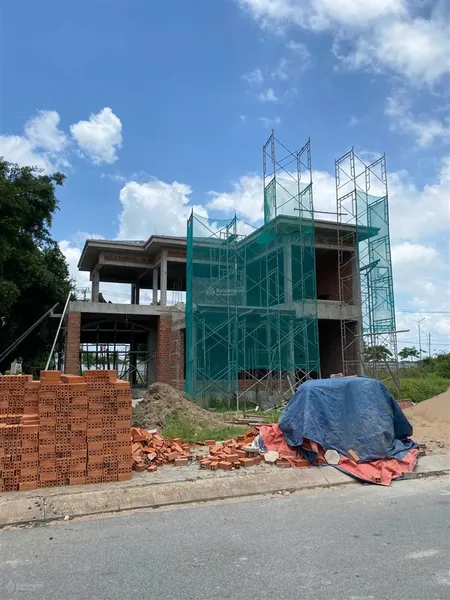Anh/chị đang tìm bđs đầu tư thì xem ngay vị trí này lô 100m2 cách sân bay 15p di chuyển