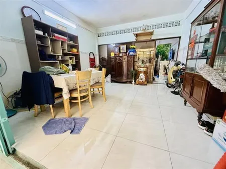 SIÊU PHẨM MẶT TIỀN 12M NGAY CHỢ P18 – KỀ NGÃ 3 NGUYỄN SƠN –  50M2 NHỈNH 5 TỶ