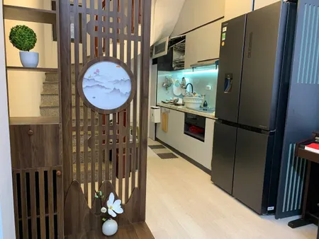 ⸻

🏠 BÁN NHÀ LÔ GÓC ĐỘI CẤN – 3 MẶT THOÁNG – FULL NỘI THẤT