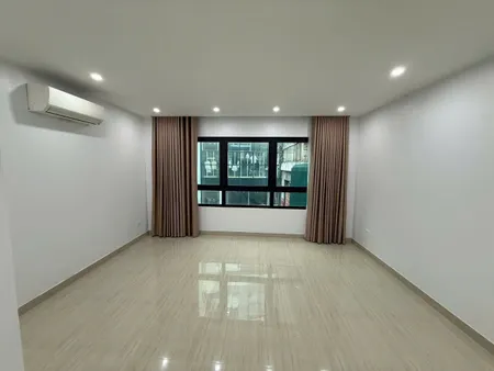 Bán nhà Đường Cầu Giấy 54/60m² ngang 4.8m giá 25 tỷ Phường Nghĩa Đô (LH: Zalo 0862299066)