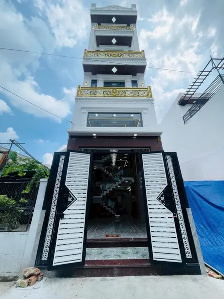 BÁN GẤP  NHÀ 5 TẦNG HXH LÊ VĂN QUỚI BÌNH TÂN