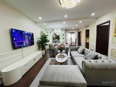 Chính chủ cần bán căn hộ 120m (3n2w) toà hpc landmark105 tố hữu. tầng trung, sẵn sổ, full nội thất