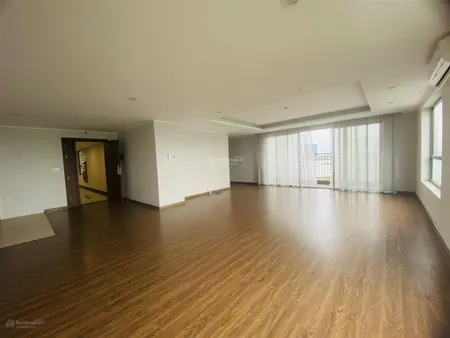 Bán căn góc 3pn 168m2 view sông hồng. full đồ cđt. đã có sổ. giá 13.7 tỷ bao phí. 0986 558 ***