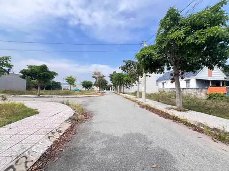 Bán đất 54.4m² ngang 4m giá 890 triệu Xã Mỹ Hạnh