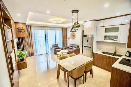 Chính chủ thiện chí bán căn 3 phòng ngủ đủ nội thất cao cấp chỉ việc xách vali vào ở