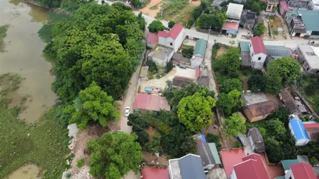 500m 300 tc mặt tiền 25m tại phú cát hà nội. sẵn xưởng