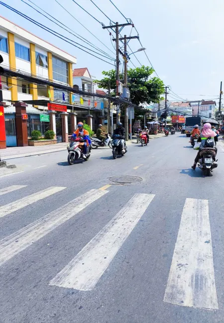 Gấp Bán đất ODT full thổ ngang 5m GPXD giá rẻ Phường Long Trường