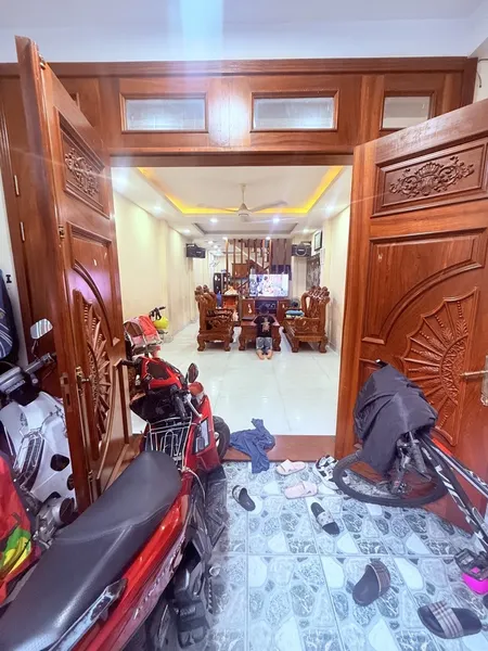 PHÚ THỌ HOÀ, TÂN PHÚ - HẺM XE HƠI - 60M2 (4 x 15) VUÔNG A4