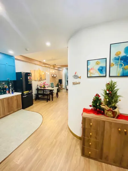Chính chủ bán căn hộ Saigon South Residences Phú Mỹ Hưng Nhà Bè, 2PN full nội thất, có sổ hồng, đang cho thuê 16 triệu/tháng