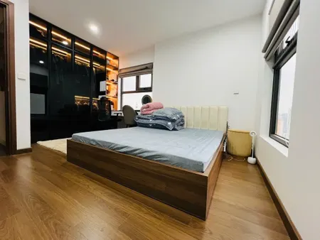 Bán nhà 99m² ngang 6m giá 7.15 tỷ Phường Hoàng Liệt