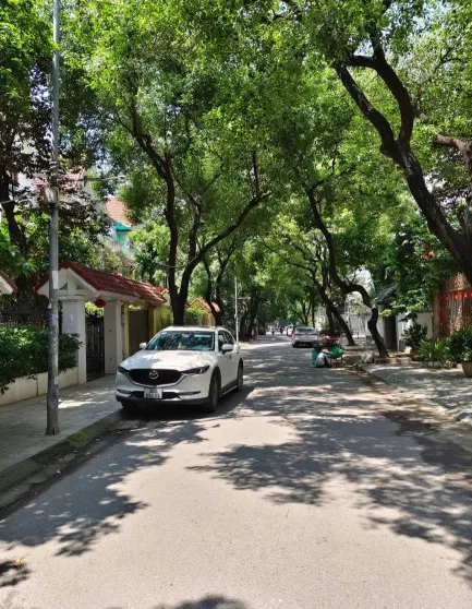 Tình hình lụt lội tại Văn Quán kéo dài chủ nhà thiện chí giảm hẳn 10 tỷ cần bán gấp