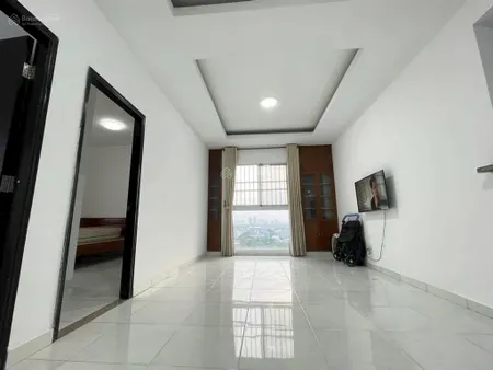 Bán cc phố đông, 70m2 2pn 2wc, giá tốt chỉ còn 2.6 tỷ, view ngoại khu, tầng cao hướng đẹp