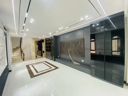 BÁN NHÀ NGUYỄN SƠN LONG BIÊN, OTO VÀO NHÀ,KINH DOANH, 48M-NHỈNH 13 TỶ (TL)