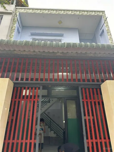 Bán nhà 1 trệt 1 lầu, sổ hồng riêng, giá nhỉnh 3 tỷ