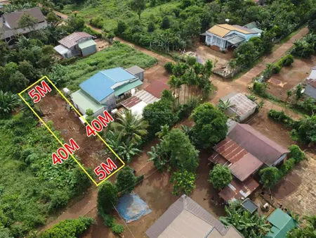 Đất cư đăng sau uỷ ban trường học