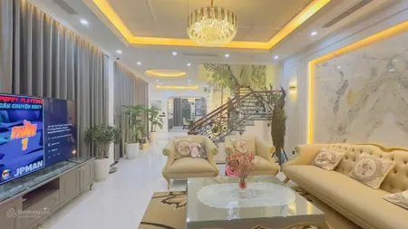Bán nhà phân lô dt 90m vỉa hè ô tô ,kinh doanh ngay cạnh trường liên cấp mercury văn phú hà đông .