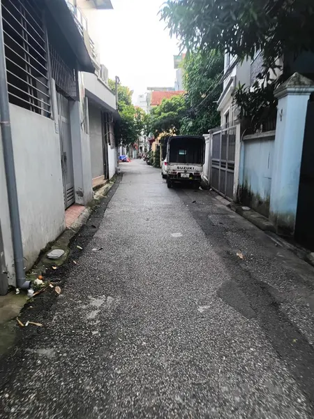 Ngõ ô tô 64m2 đất, ô tô vào tận đất