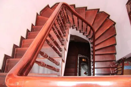Chính chủ bán nhà nghĩa đô hoàng quốc việt 43m2 x 5t giá 17ty 0382 276 ***