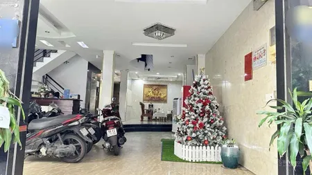 Bán nhà gấp mặt tiền giảm 4tỷ. nguyễn thị minh khai q1. giá 38tỷ.dt 127m2. 24pn.24wc