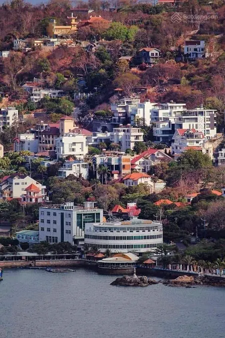 Bán đất khu vực bãi sau vũng tàu. s=5.5x19=105m2 giá 6ty900 . 0914 653 ***