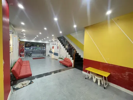 Cần bán gấp nhà 3 tầng mặt tiền kd ngay p.tam hiệp, biên hoàsẵn dòng tiền 20 tr/tháng, chỉ 8,6 tỷ