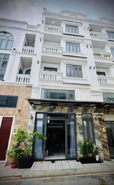 Nhà đẹp vị trí đắc địa khu nội bộ