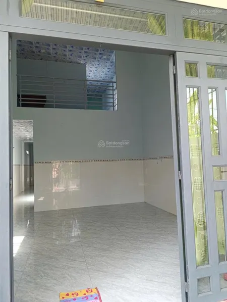 Cần bán gấp nhà cấp 4, đường xe hơi, thoáng mát, yên tỉnh, gần trường cấp 123, gần chợ