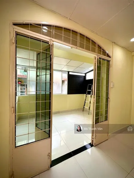 Gấp bán trả nợ bán lỗ nhà q3 tt ngay ủy ban và chợ bàn cờ37m2 đất 2 lầu 110m2 tổng 6.3t0938 295 ***
