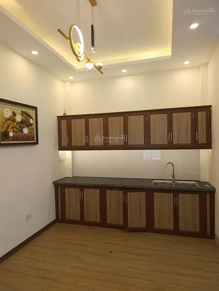 Bán nhà tổ 5 yên nghĩa , ô tô đỗ 10m , nở hậu , giá tốt