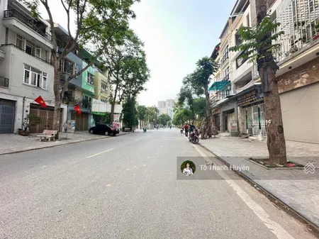 Chính chủ gửi bán 50 căn bt, lk văn phú giá siêu đầu tư. em huyền 0378 726 *** để xem nhà