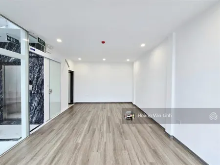 Siêu kinh doanh mặt phố quang trung dt 102m2 mt 4.3m 4 tầng vỉa hè cực rộng.